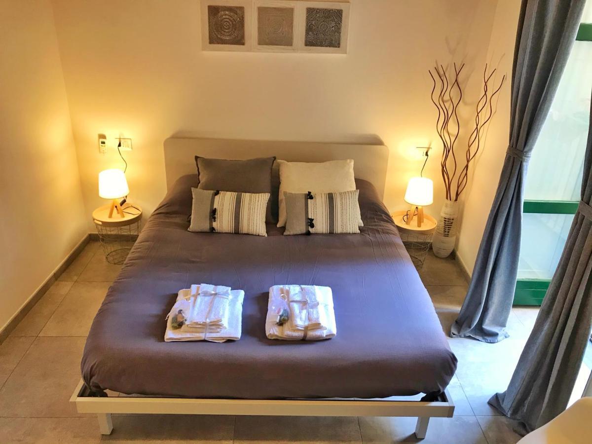B&B Salerno In Centro Exteriör bild
